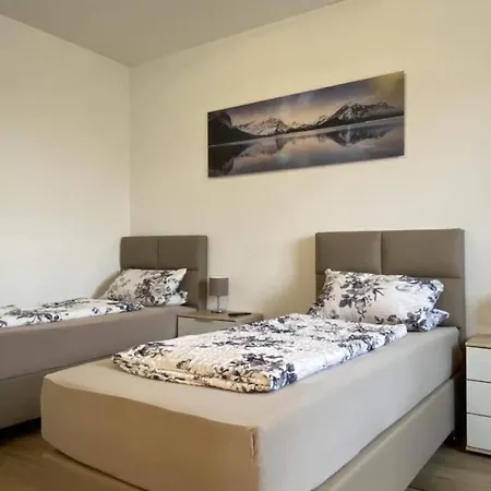 In Heselbach Mit Grill, Whirlpool Und Garten Apartament Wackersdorf